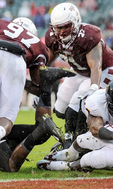 Sloppy No. 23 East Carolina commits 5 turnovers, falls to Temple